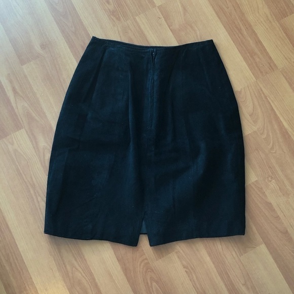 Chia Suede Leather Skirt Size 8 - Picture 5 of 13